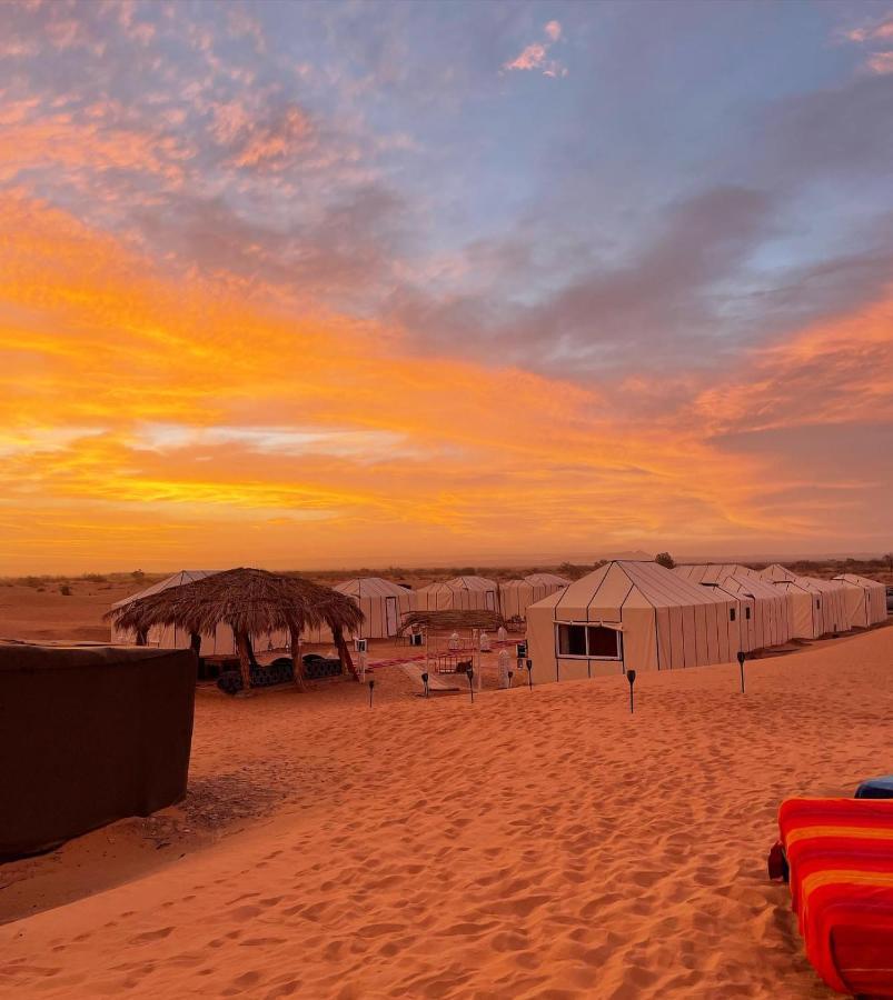 Merzouga Desert Luxury Camp Exterior photo